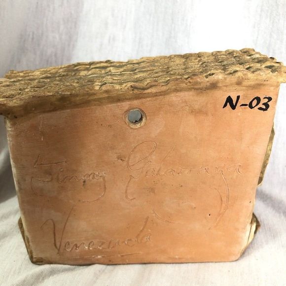 Handmade Venezuelan Folk Art Nativity Artist Signed Terra Cotta Clay Sculpture - Picture 8 of 12